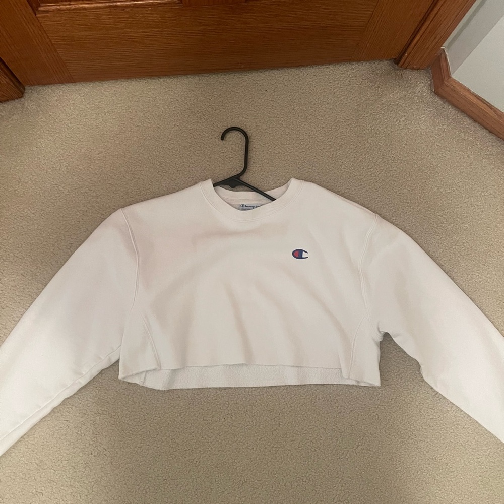 Champion White Cropped Sweatshirt